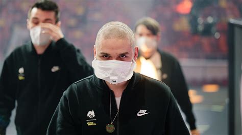 Yatoro played 14 matches on Juggernaut in a week .